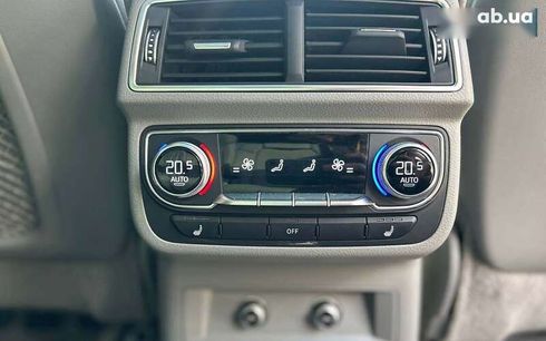 Audi Q7 2017 - фото 17