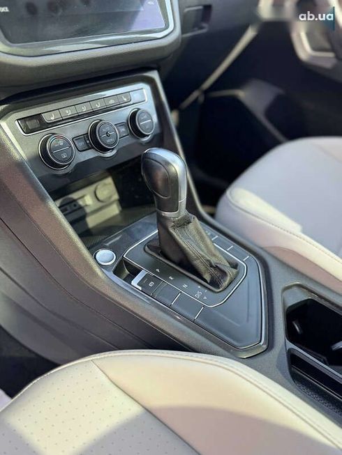 Volkswagen Tiguan 2018 - фото 10