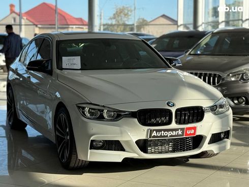 BMW 3 серия 2016 белый - фото 3