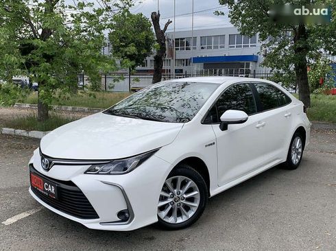 Toyota Corolla 2020 - фото 6