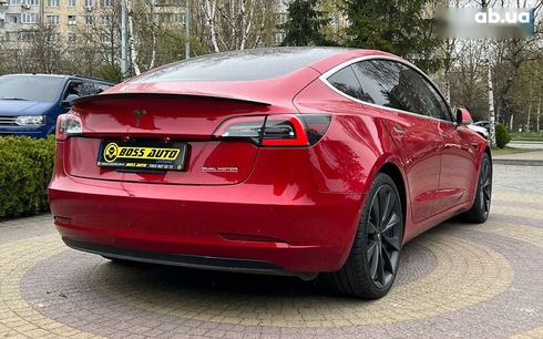 Tesla Model 3 2020 - фото 7