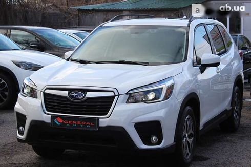 Subaru Forester 2021 - фото 2