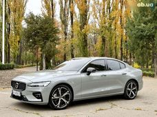 Продажа б/у Volvo S60 2024 года - купить на Автобазаре