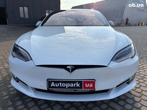 Tesla Model S 2019 белый - фото 2