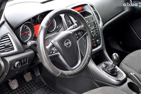 Opel Astra 2013 - фото 16