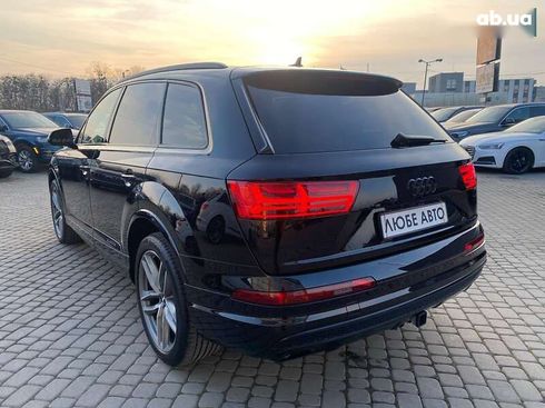 Audi Q7 2018 - фото 5