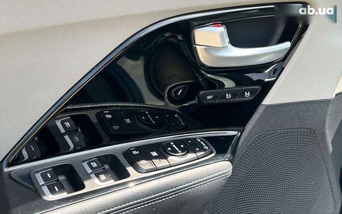 Kia Niro 2019 - фото 15