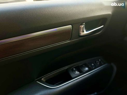 Renault Koleos 2019 - фото 17