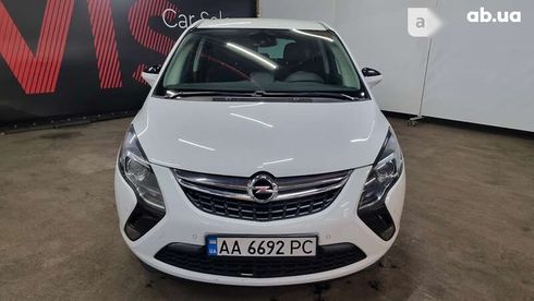 Opel Zafira 2016 - фото 2