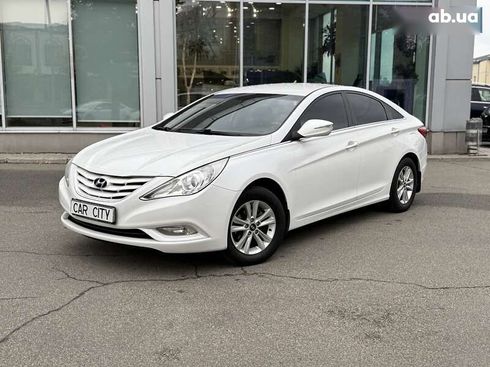 Hyundai Sonata 2010 - фото 3