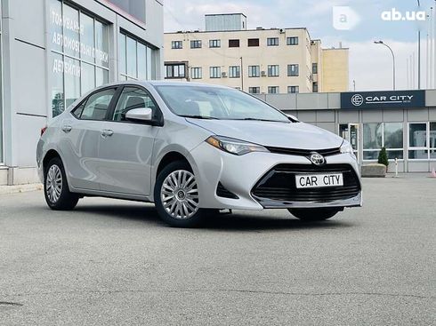 Toyota Corolla 2018 - фото 8