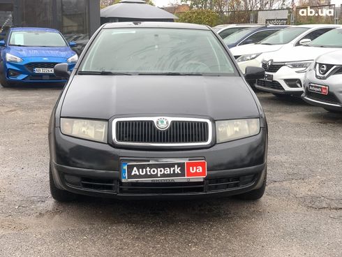 Skoda Fabia 2004 черный - фото 2