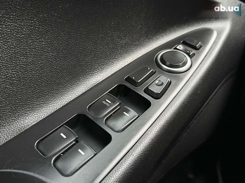 Hyundai Sonata 2010 - фото 26