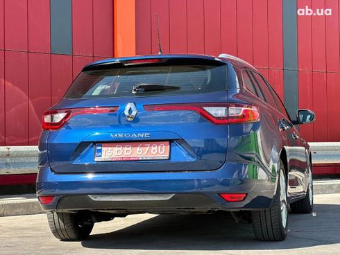 Renault Megane 2018 - фото 6