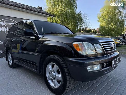 Lexus LX 2005 - фото 17