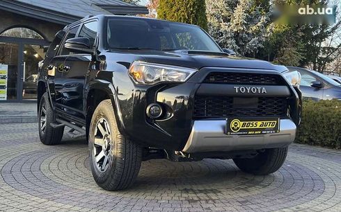 Toyota 4Runner 2020 - фото 9