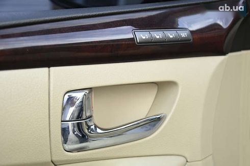 Lexus LX 2010 - фото 28