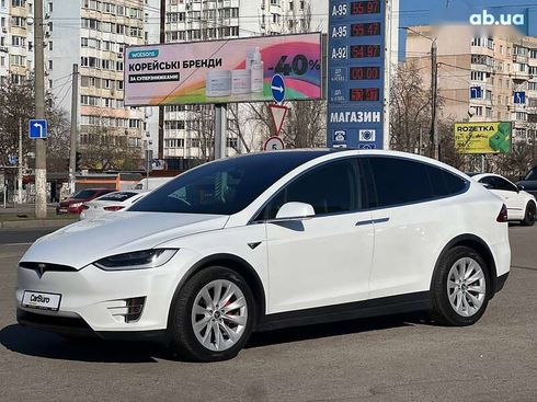 Tesla Model X 2019 - фото 7