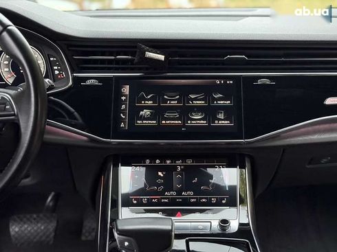 Audi Q8 2019 - фото 30