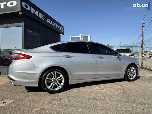 Ford Fusion 2016 - фото 7