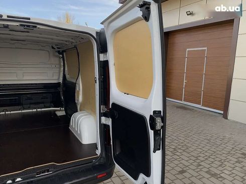 Renault Trafic 2021 - фото 30