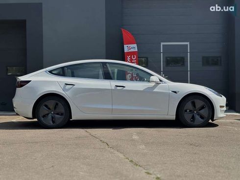 Tesla Model 3 2018 - фото 11