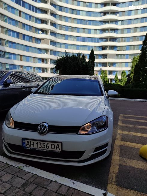 Volkswagen Golf 2015 белый - фото 9