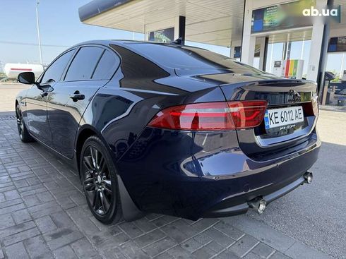 Jaguar XE 2015 - фото 15