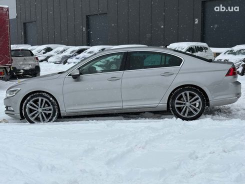 Volkswagen passat b8 2016 серый - фото 13