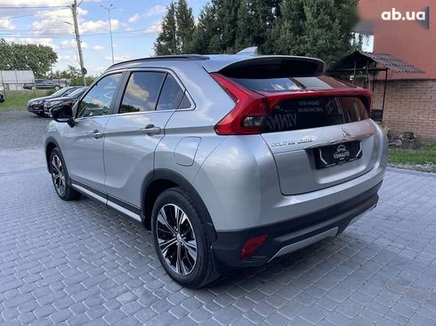 Mitsubishi Eclipse Cross 2020 - фото 20