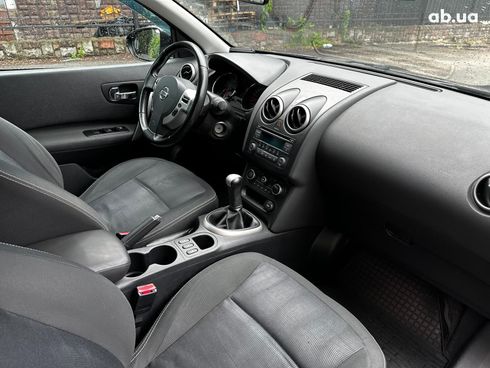 Nissan Qashqai 2011 фиолетовый - фото 22