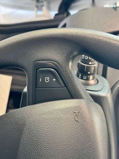 Renault Kangoo 2020 - фото 21