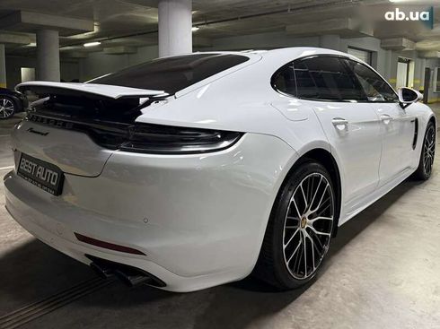 Porsche Panamera 2023 - фото 10
