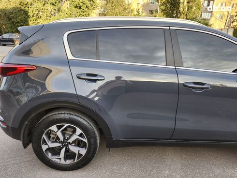 Kia Sportage 2021 серый - фото 4