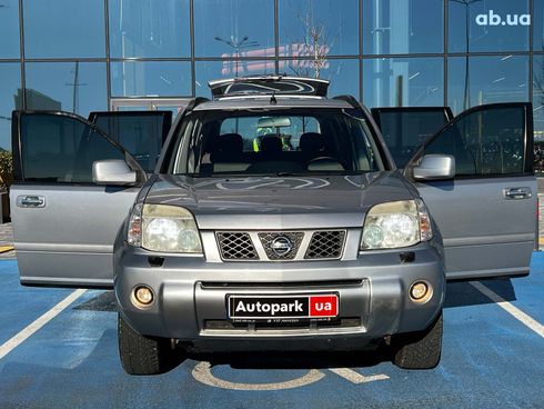 Nissan X-Trail 2005 серый - фото 32