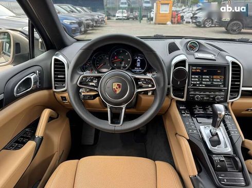 Porsche Cayenne 2015 - фото 11