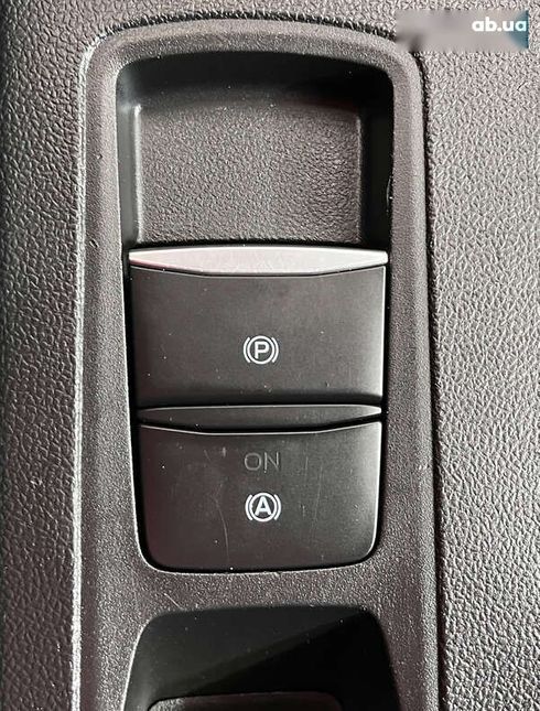 Ford Focus 2018 - фото 26