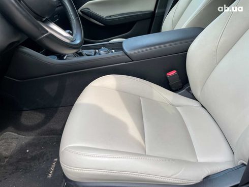 Mazda 3 2019 черный - фото 23