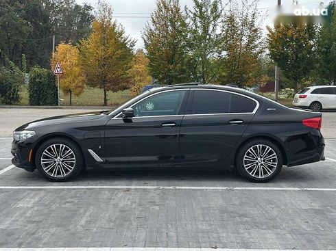 BMW 5 серия 2018 - фото 18