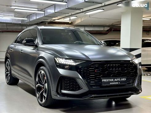 Audi RS Q8 2021 - фото 8