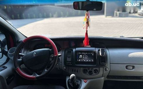 Renault Trafic 2009 - фото 10