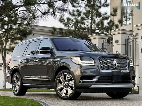 Lincoln Navigator 2018 - фото 20