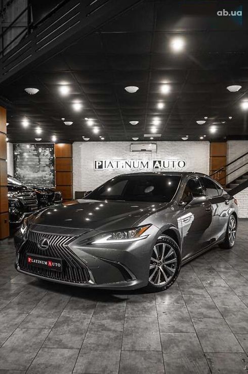 Lexus ES 2019 - фото 10