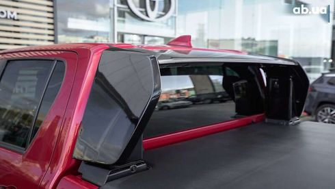 Toyota Hilux 2023 - фото 15