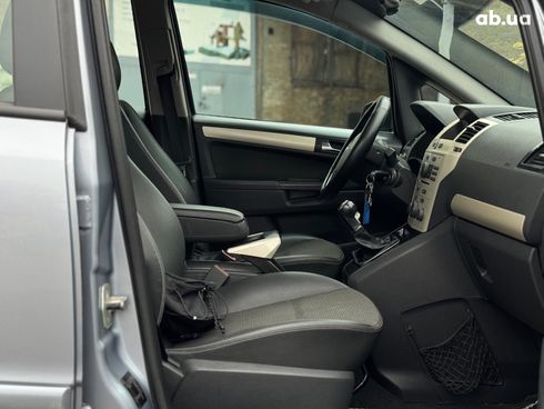Opel Zafira 2008 серый - фото 41