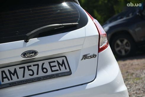 Ford Fiesta 2017 - фото 12
