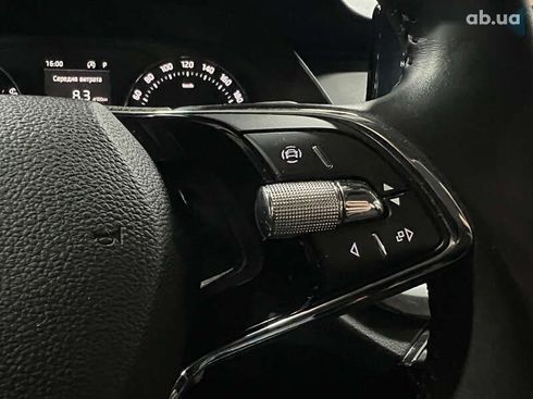 Skoda Octavia 2021 - фото 24