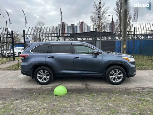 Toyota Highlander 2014 - фото 2
