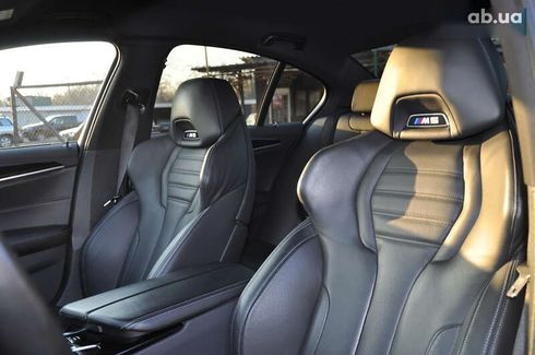 BMW M5 2022 - фото 23