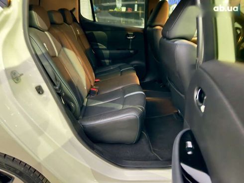 Nissan Leaf 2019 - фото 4